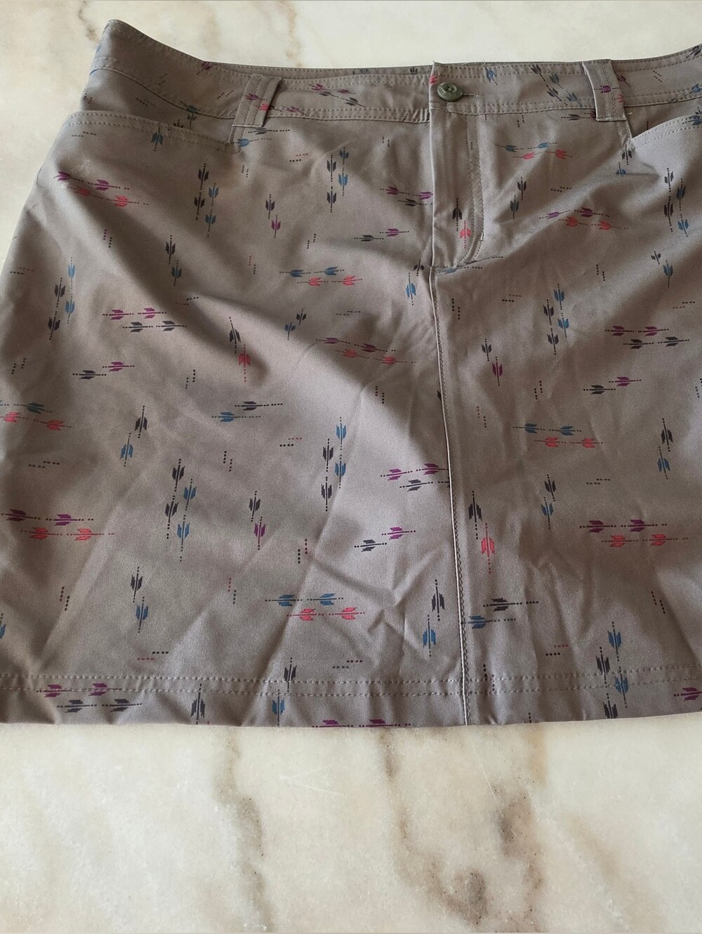 Eddie Bauer Skort with Subtle Multicolor Arrow Print
